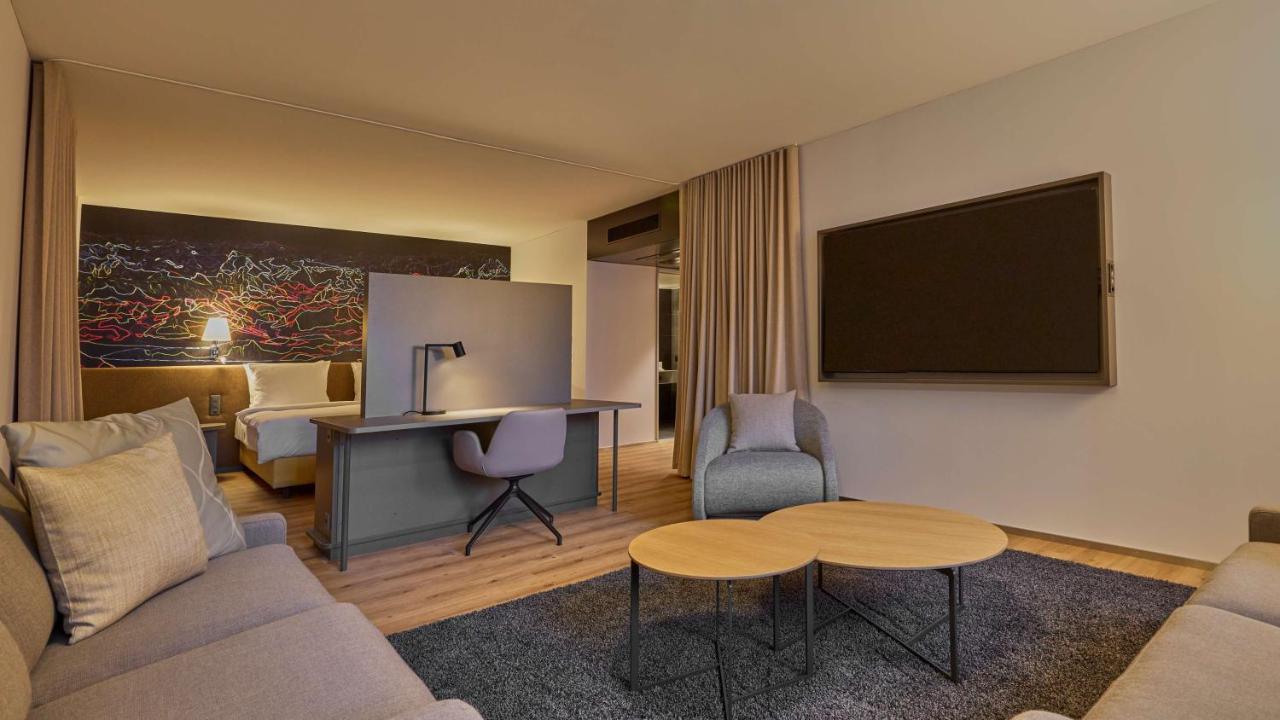Radisson Blu Hotel,